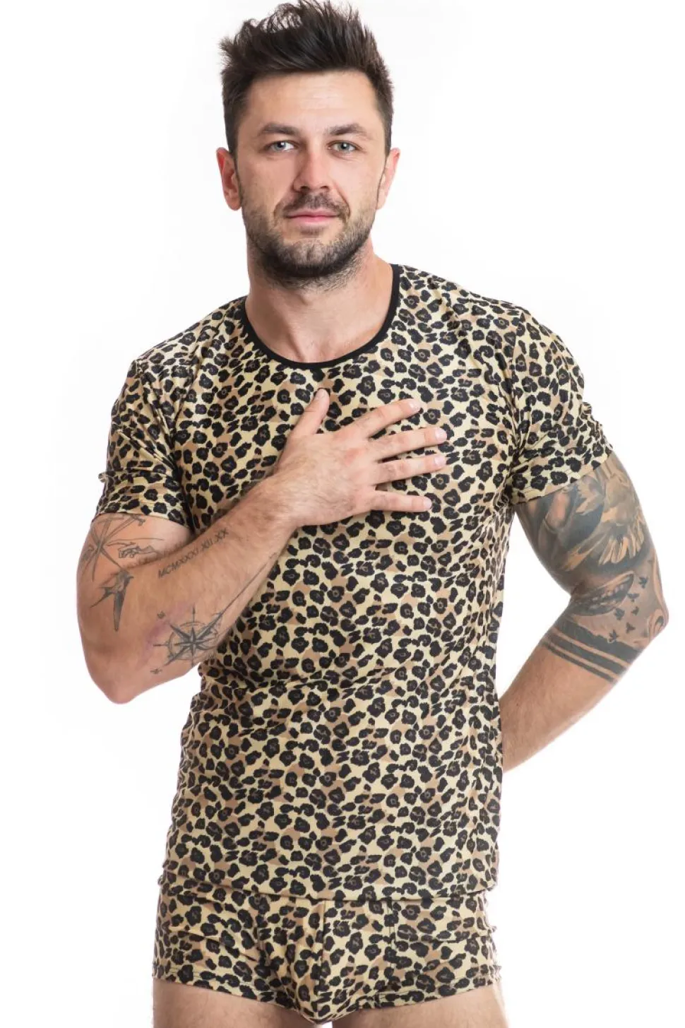 elegantes Herren T-Shirt im Leoparden-Look aus weichem, dehnbarem, blickdichtem Material