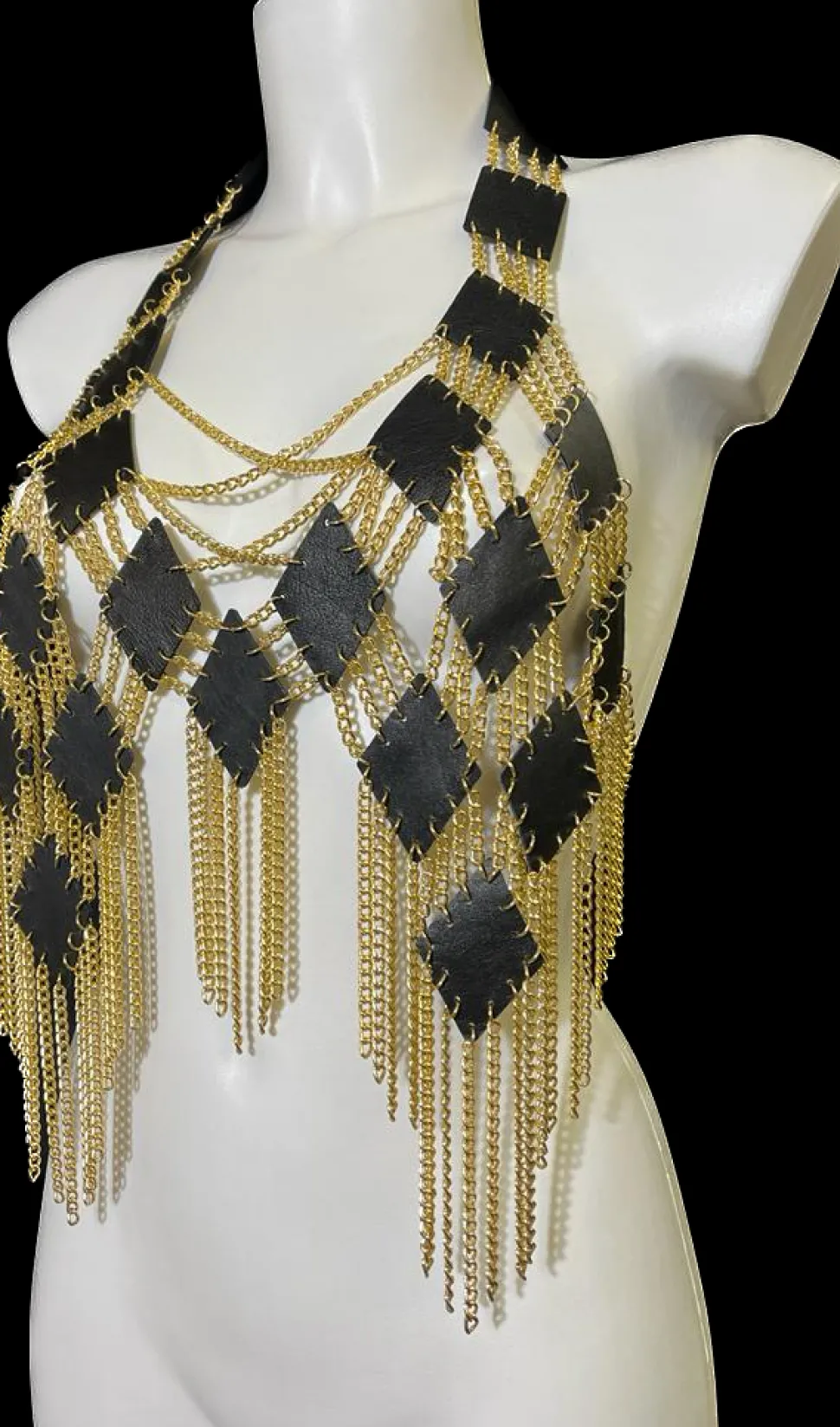 Handmade Top aus feinem Leder und Ketten Unikate