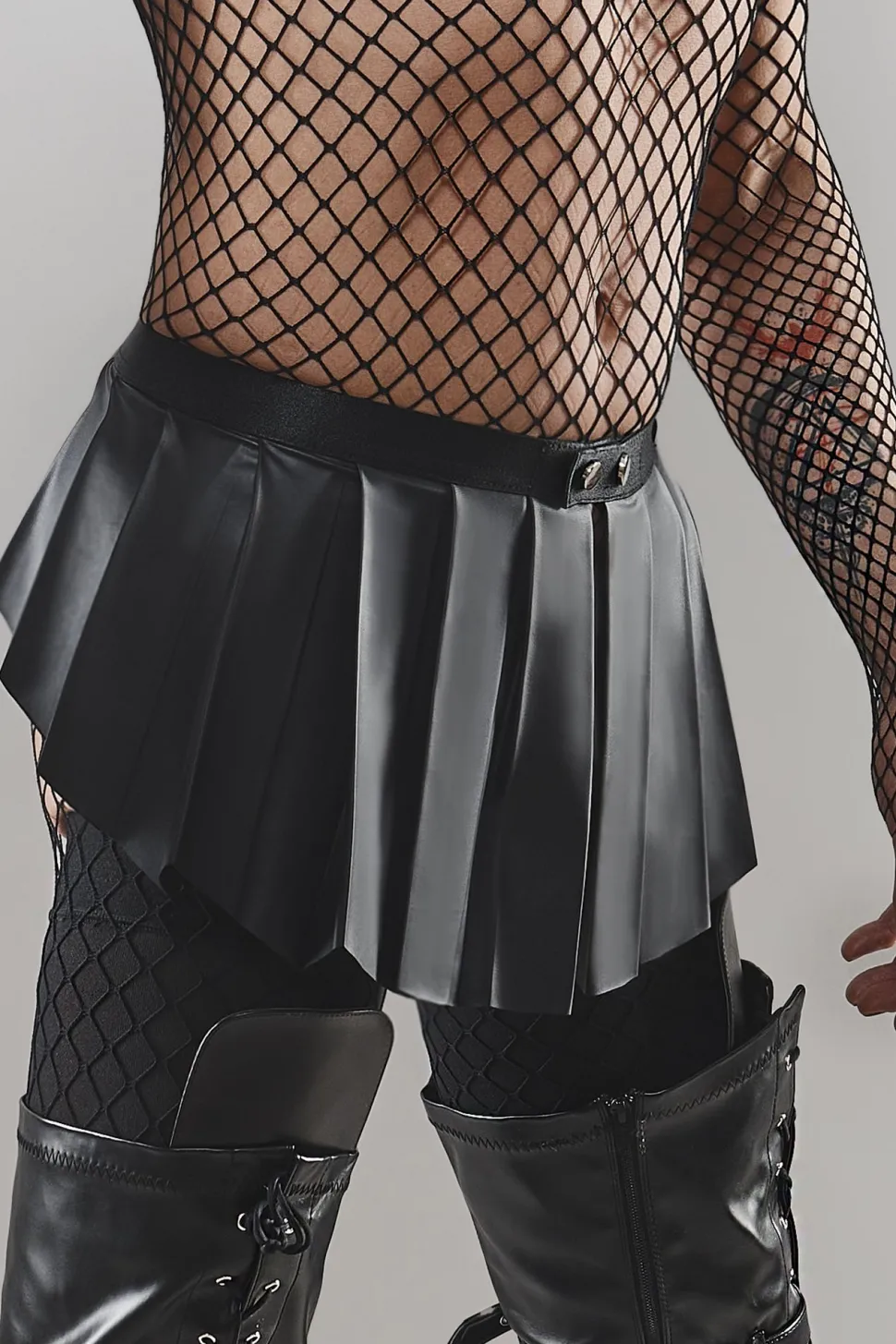 Herren Falten-Rock kurz mit Druckknöpfen