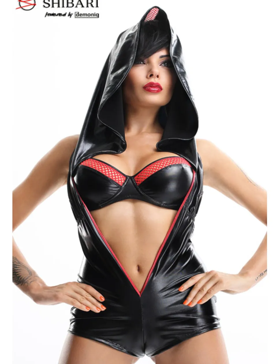 Kapuzenbody Hoshi schwarz/rot