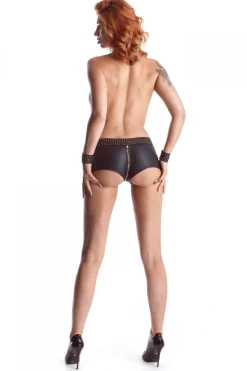 Shorts aus elastischem Wetlook mit dekorativem Gummiband und Reißverschluss