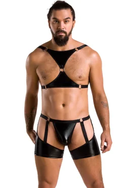 Wetlook Harness Outfit mit Metall-Nieten