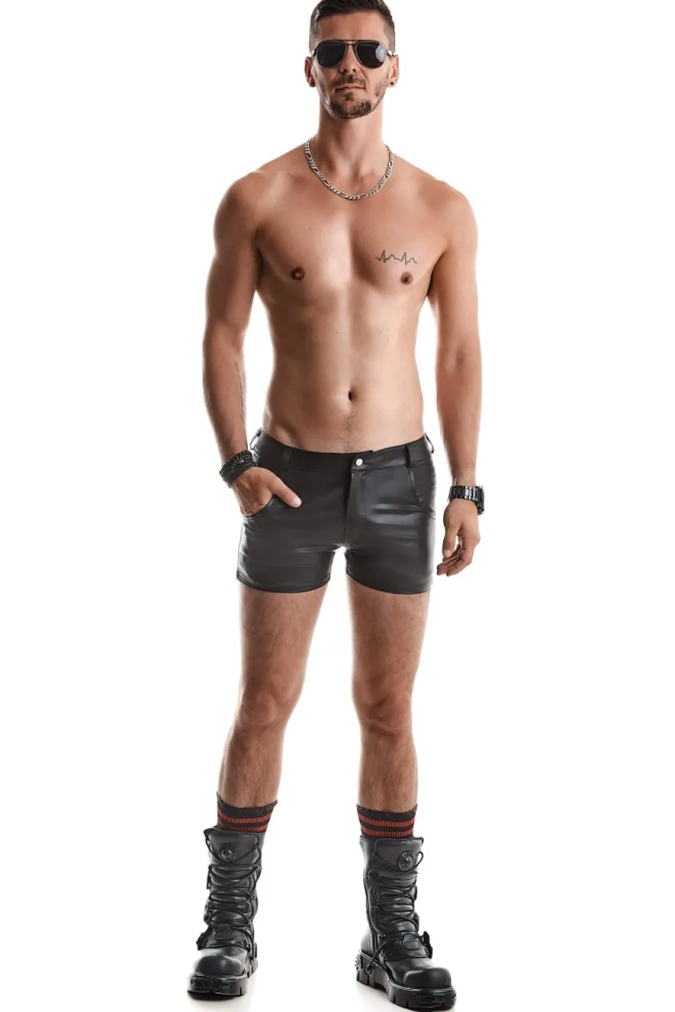 Wetlook Herren-Shorts Slim-Fit Gürtelschnallen